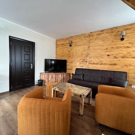 Nicole Hotel & Restaurant Самоков Екстериор снимка