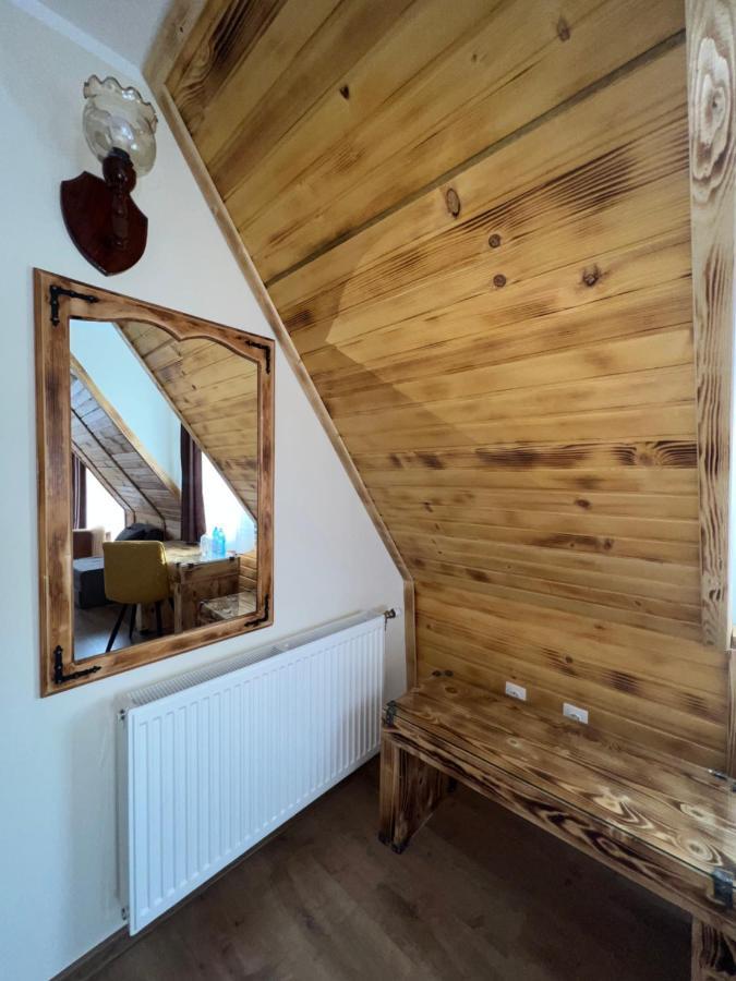 Nicole Hotel & Restaurant Самоков Екстериор снимка
